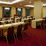 Ic Airport Hotell 4*
