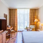 Ic Airport Hotell Antalya