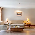 Ic Airport Hotell 4*