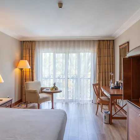 Hotel Ic Airport 4*