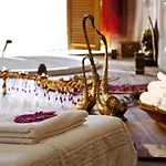 Ic Airport Hotel 4*